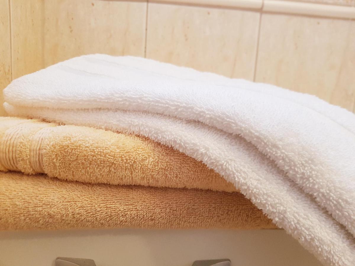 Lola Studio Apartman Hajdúszoboszló المظهر الخارجي الصورة